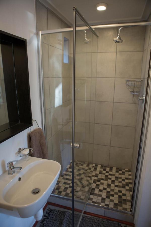 Peaceful 1-Bedroom Flatlet, 10 Min From The Beach Cape Town Dış mekan fotoğraf