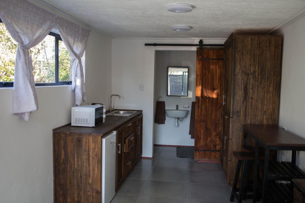 Peaceful 1-Bedroom Flatlet, 10 Min From The Beach Cape Town Dış mekan fotoğraf