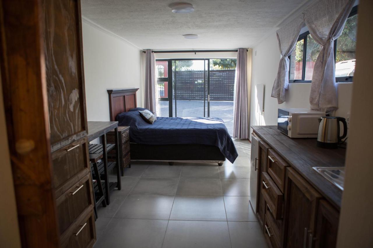 Peaceful 1-Bedroom Flatlet, 10 Min From The Beach Cape Town Dış mekan fotoğraf
